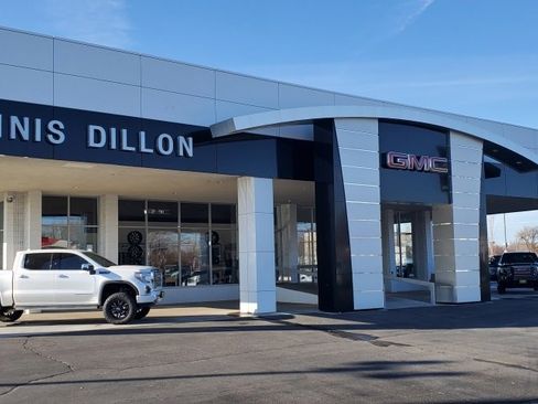 Used 2023 GMC Sierra 1500 AT4X image 33