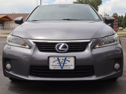 Used 2012 Lexus CT 200h Premium w/ Leather Pkg FWD image 13
