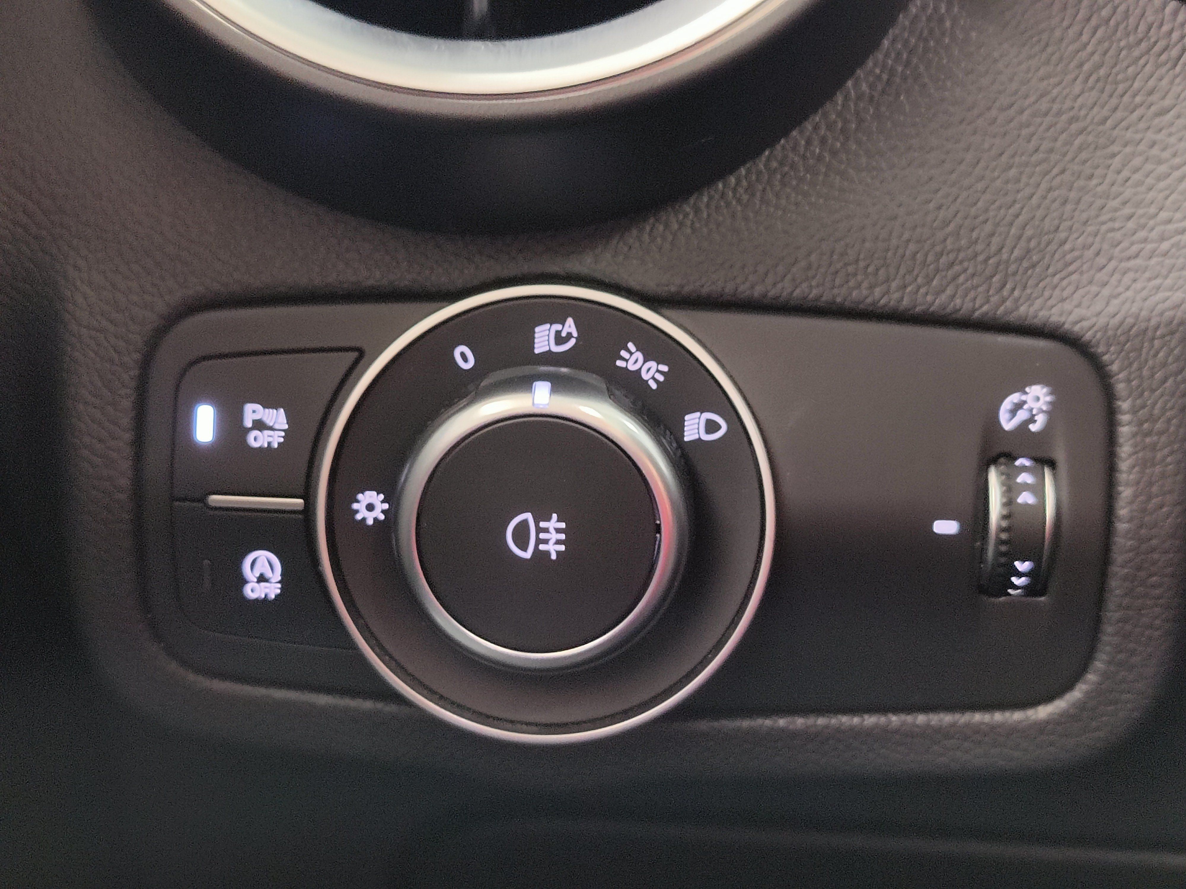 Used 2022 Alfa Romeo Stelvio Ti AWD/4WD image 30