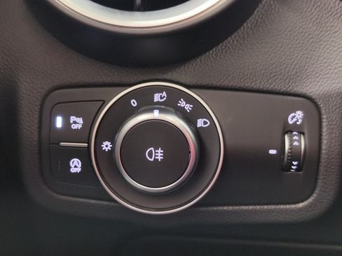 Used 2022 Alfa Romeo Stelvio Ti AWD/4WD image 30