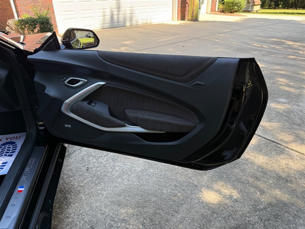 Used 2023 Chevrolet Camaro ZL1 RWD image 57