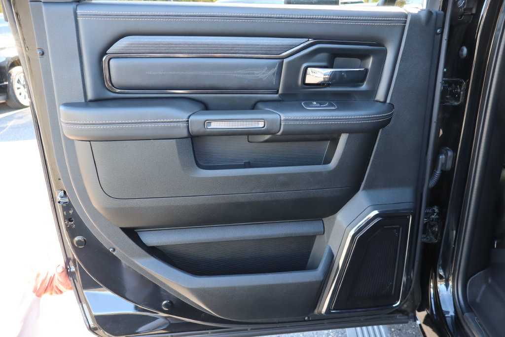 Used 2024 RAM 3500 Limited w/ Night Edition AWD/4WD image 39