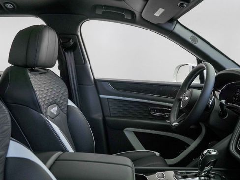 New 2026 Bentley Bentayga Speed AWD/4WD image 34
