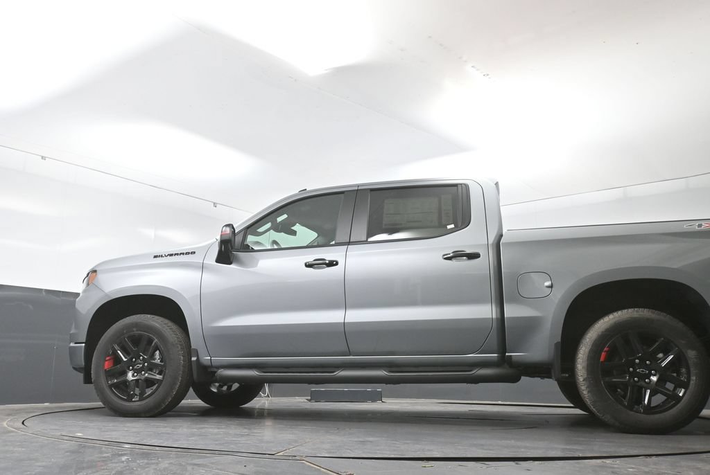 New 2026 Chevrolet Silverado 1500 RST w/ Redline Edition AWD/4WD image 44