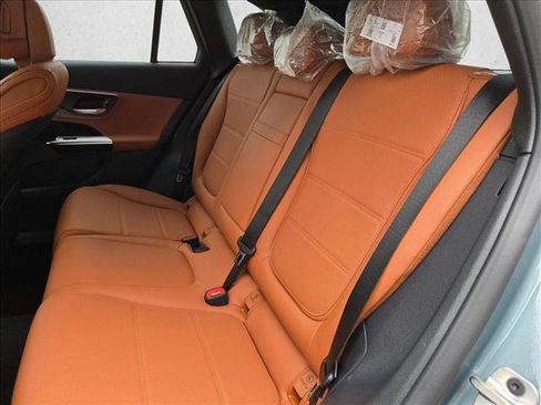 New 2026 Mercedes-Benz GLC 300 image 15