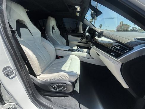 Used 2018 BMW X6 M AWD/4WD image 23