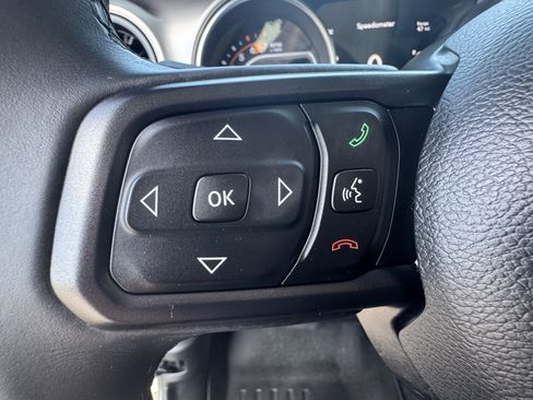 Used 2018 Jeep Wrangler Unlimited Sport S AWD/4WD image 30