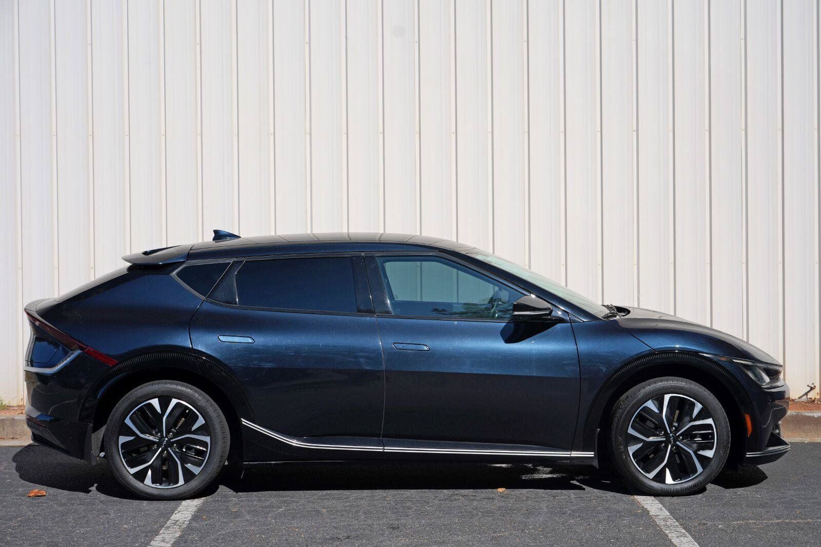 Used 2022 Kia EV6 Wind RWD image 53