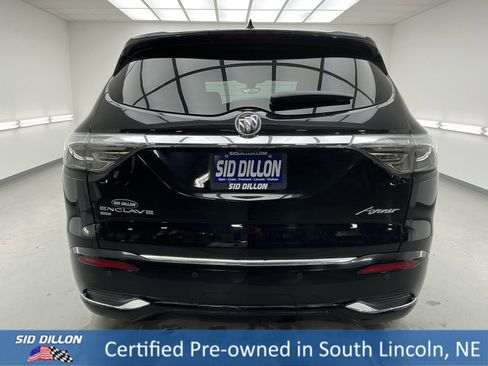 Used 2022 Buick Enclave Avenir w/ Avenir Technology Package image 5