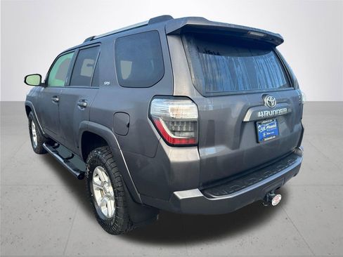 Used 2022 Toyota 4Runner SR5 Premium w/ Moonroof Package image 9