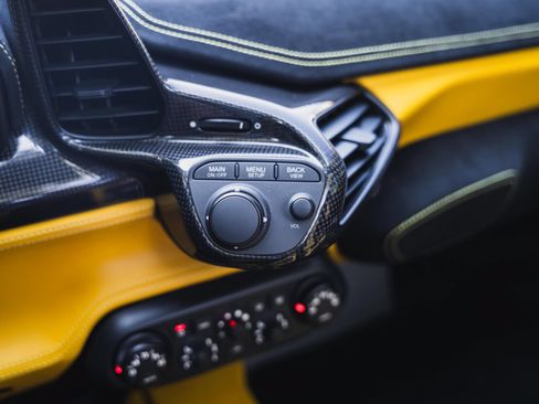 Used 2015 Ferrari 458 Speciale A RWD image 53