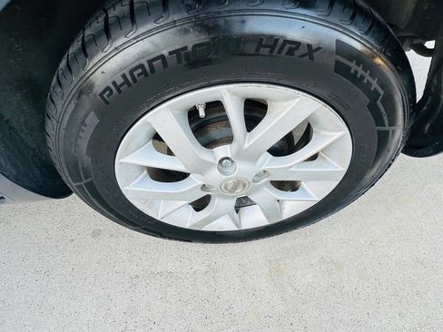 Used 2015 Nissan Versa S image 25