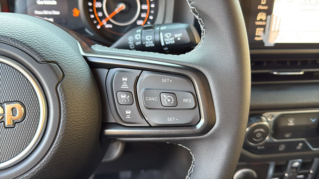 Used 2026 Jeep Wrangler Unlimited Sport AWD/4WD image 33