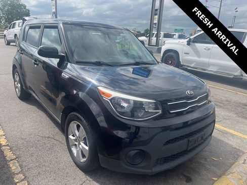 Used 2018 Kia Soul w/ Convenience Package FWD image 1