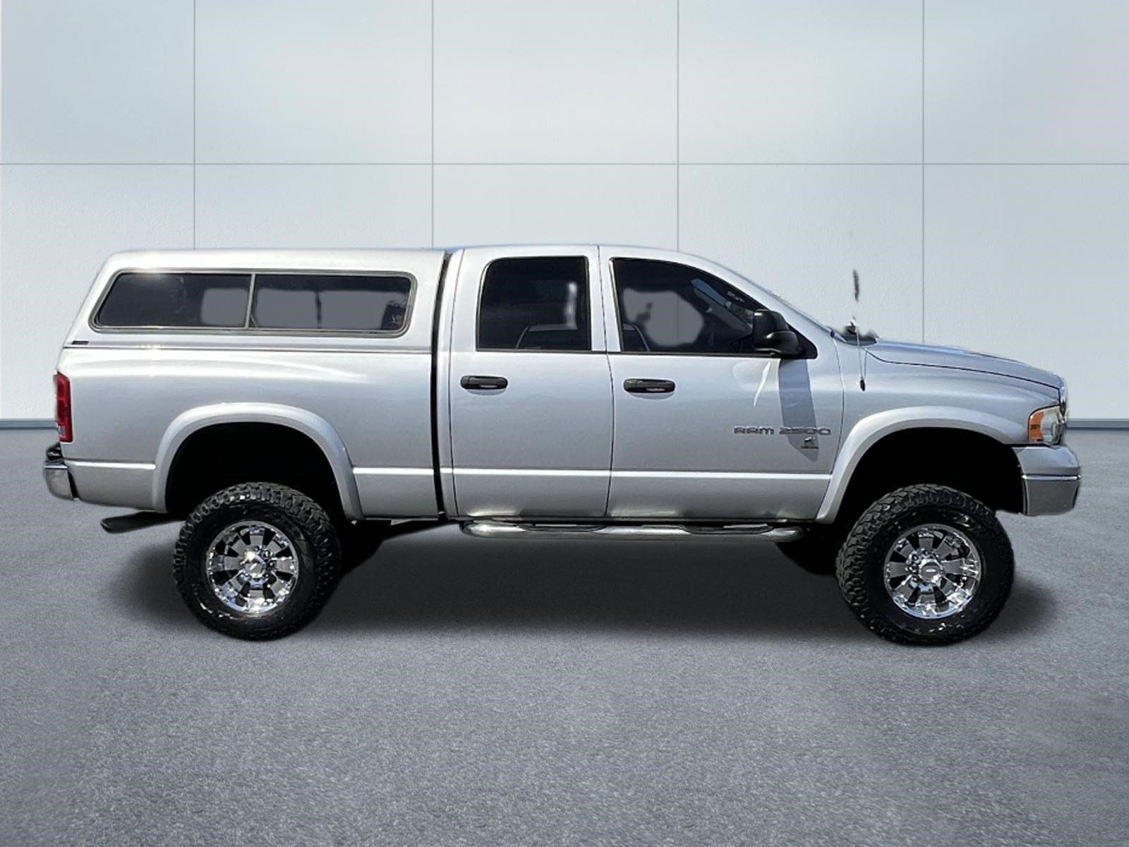 Used 2005 Dodge Ram 2500 Truck SLT w/ Trailer Tow Group AWD/4WD image 7
