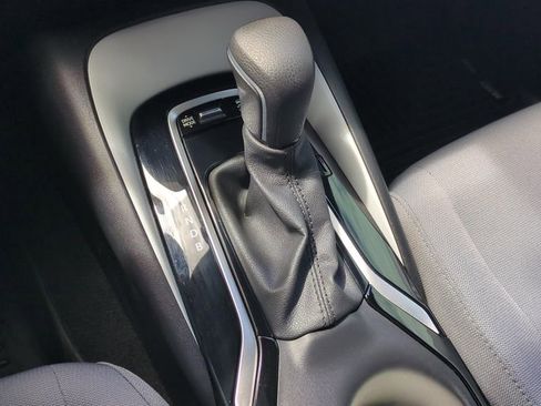 Certified 2024 Toyota Corolla SE image 16