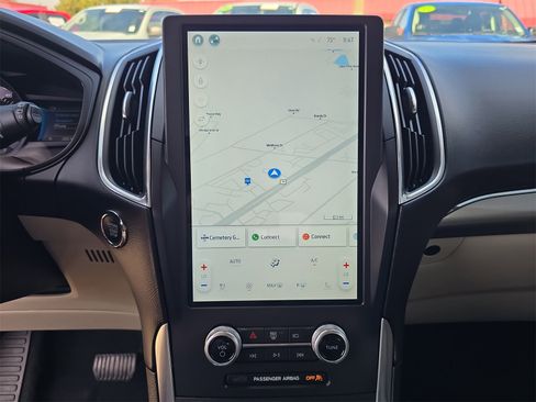 Certified 2022 Ford Edge Titanium w/ Equipment Group 301A image 17