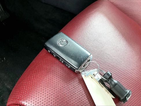 Used 2025 MAZDA MAZDA3 s image 14