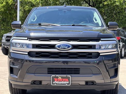 Used 2022 Ford Expedition XLT AWD/4WD image 7