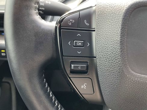 Used 2023 Toyota Prius XLE image 14