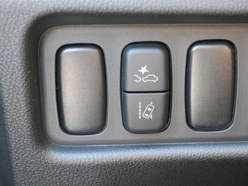 Used 2025 Mitsubishi Outlander Sport AWD image 27