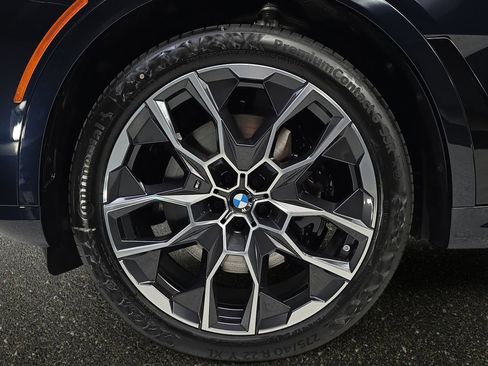 New 2026 BMW X7 M60i image 33
