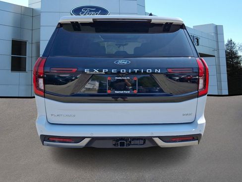 Certified 2025 Ford Expedition Max Platinum AWD/4WD image 7