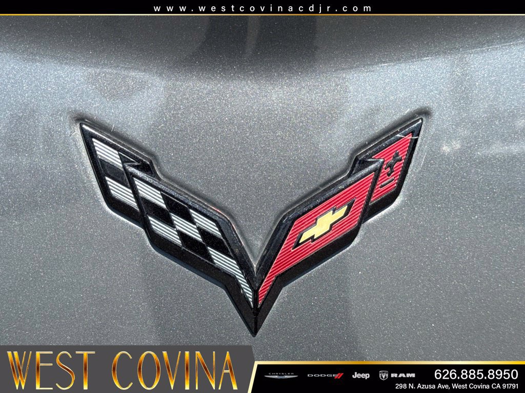 Used 2015 Chevrolet Corvette Stingray Coupe w/ Battery Protection Package RWD image 18