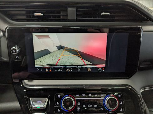 Used 2026 GMC Sierra 2500 AT4X AWD/4WD image 30