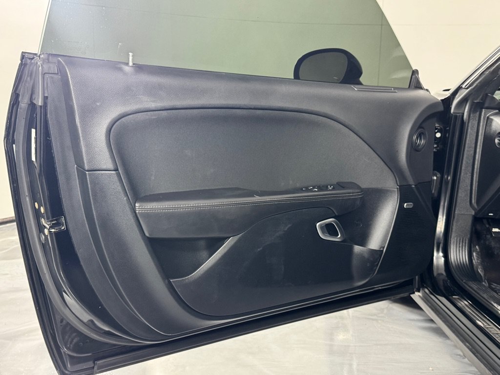 Used 2019 Dodge Challenger GT RWD image 10