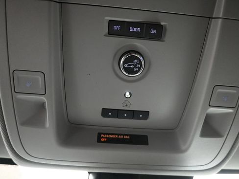 Used 2018 Chevrolet Tahoe LT w/ Max Trailering Package AWD/4WD image 28