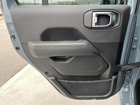 New 2026 Jeep Gladiator Sport image 15