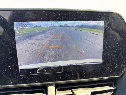 Used 2024 Chevrolet Trax LS w/ LS Convenience Package image 39