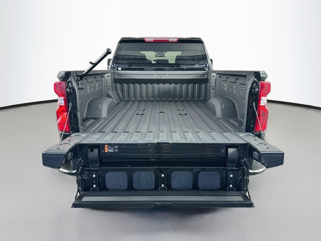 Used 2024 Chevrolet Silverado 2500 Custom w/ Custom Value Package AWD/4WD image 25