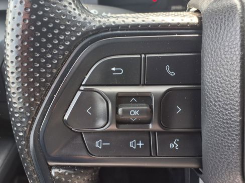 Used 2024 Toyota Tacoma SR image 13