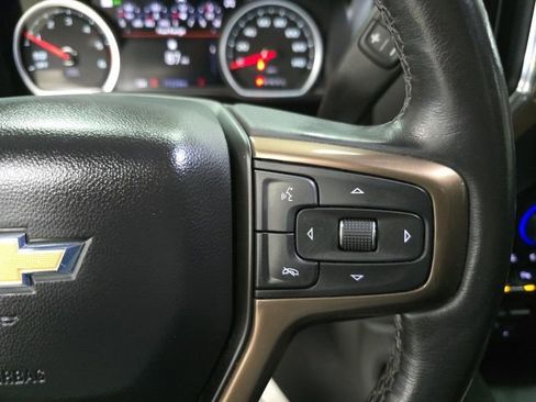 Used 2020 Chevrolet Silverado 1500 High Country image 28