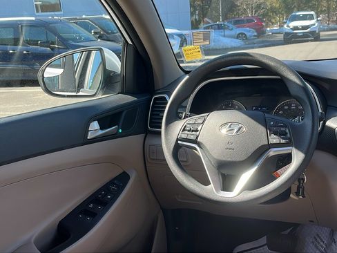 Used 2019 Hyundai Tucson SE w/ Cargo Package image 23