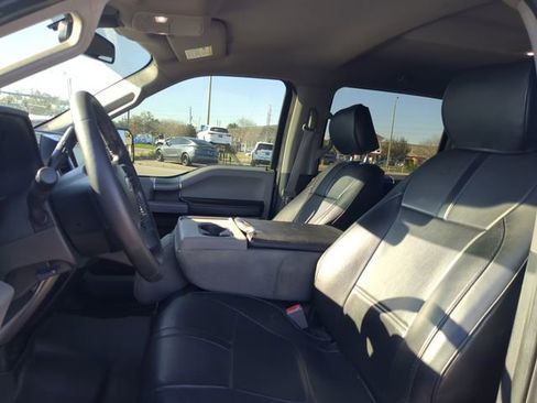 Used 2019 Ford F150 XLT w/ Equipment Group 302A Luxury image 17