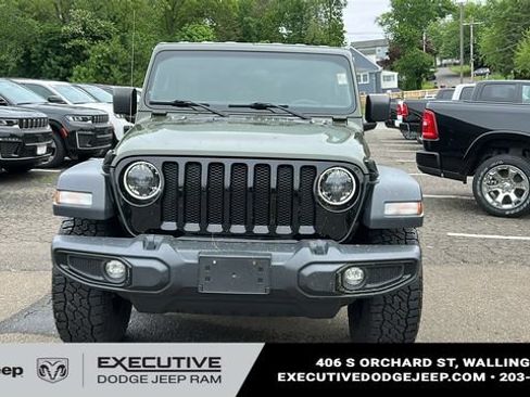 Used 2023 Jeep Wrangler Unlimited Sport AWD/4WD image 3