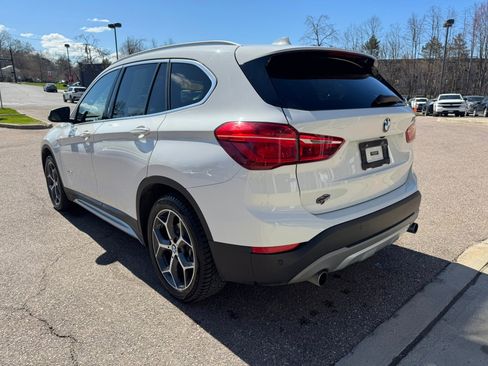Used 2016 BMW X1 xDrive28i AWD/4WD image 5