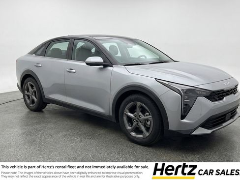 Used 2025 Kia K4 FWD image 1