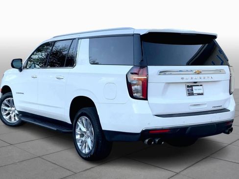 Used 2023 Chevrolet Suburban Premier image 12