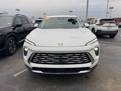 Used 2024 Buick Envision Preferred image 2