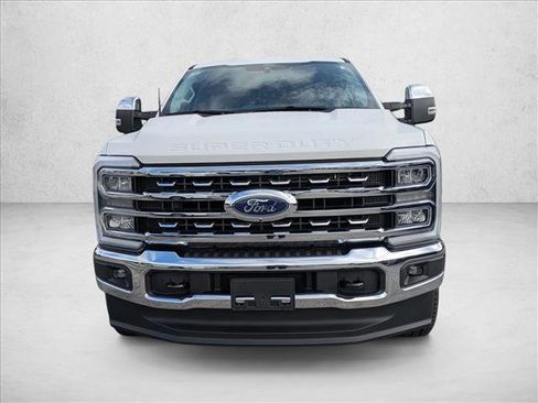 New 2026 Ford F250 Lariat w/ Chrome Package image 6
