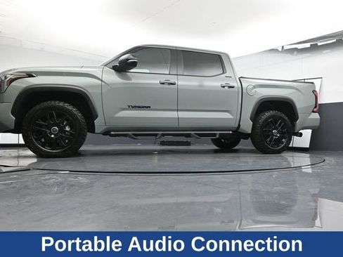 Used 2024 Toyota Tundra Limited image 25