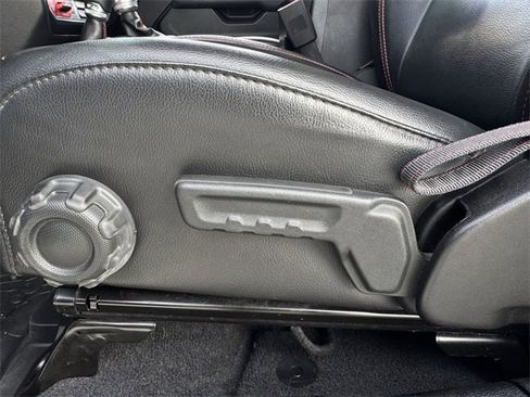 Used 2019 Jeep Wrangler Unlimited Rubicon image 27