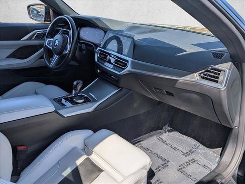 Used 2022 BMW M4 xDrive Competition w/ Executive Package image 28