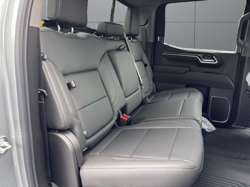 New 2026 Chevrolet Silverado 1500 LTZ w/ LTZ Premium Package AWD/4WD image 18