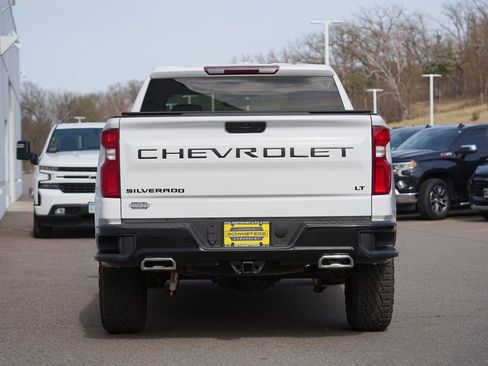 Used 2022 Chevrolet Silverado 1500 LT Trail Boss w/ Bed Protection Package AWD/4WD image 4
