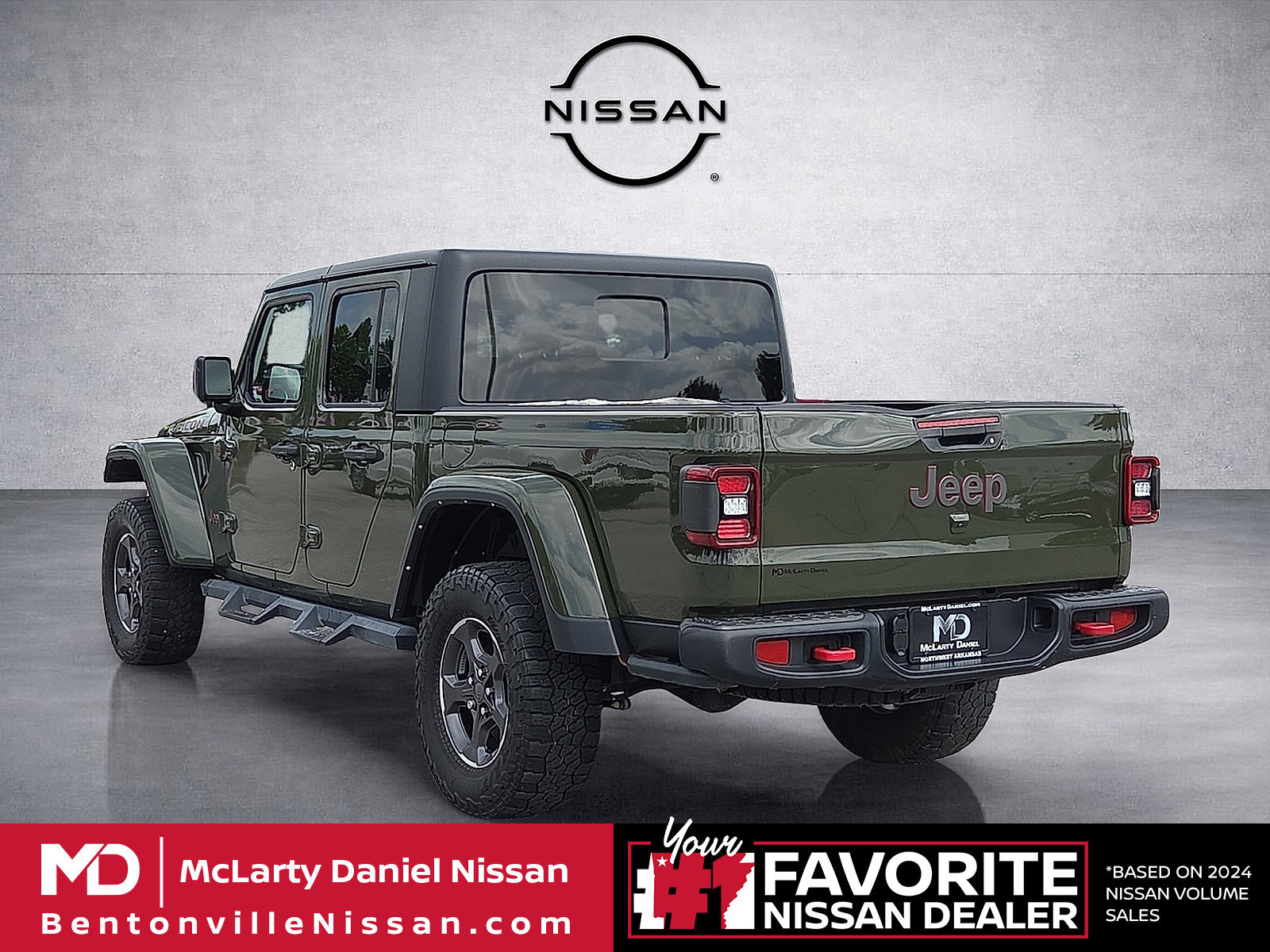 Used 2022 Jeep Gladiator Rubicon w/ LED Lighting Group AWD/4WD image 4